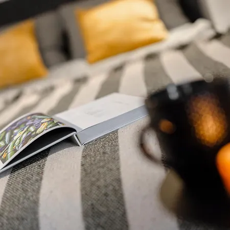 Historic At Center تالين