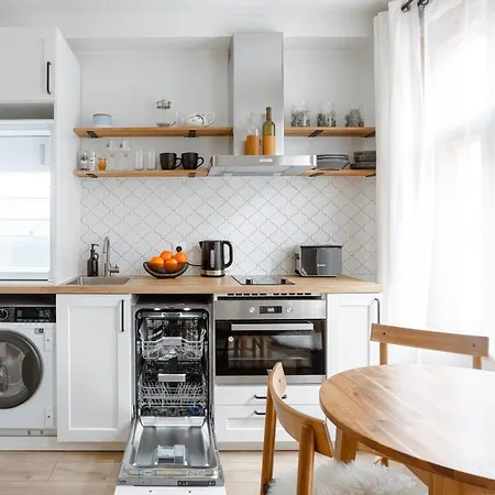 Historic At Center تالين